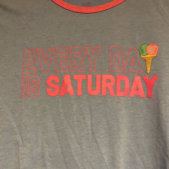 Vineyard Vines blue and pink short sleeve - Picture 2 of 3